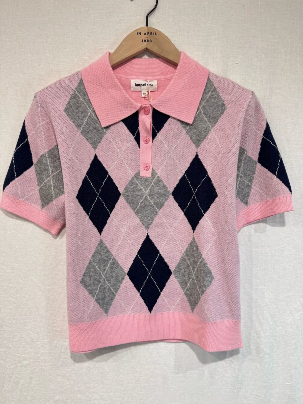 Sweter w romby 1039
