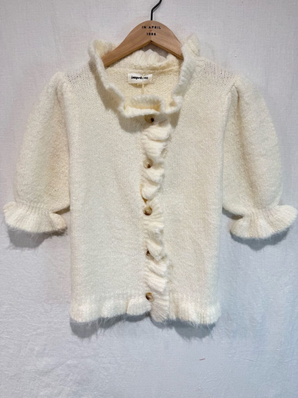 Sweter 142