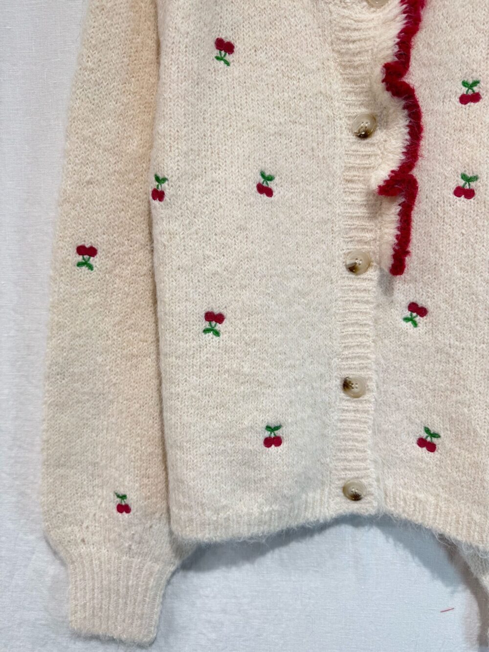 Sweter wisienki 144 - obrazek 3